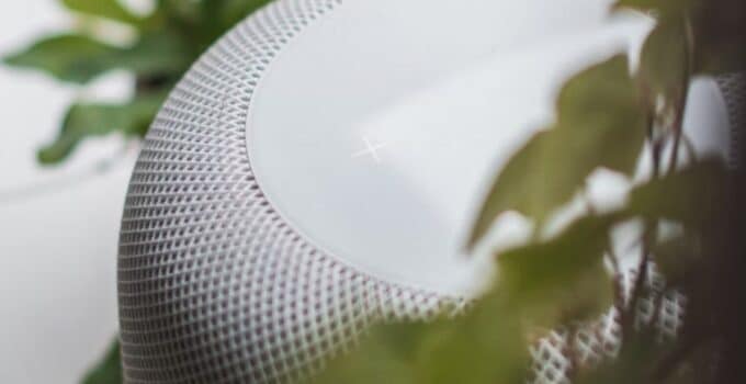 Apple patents HomePod with screen