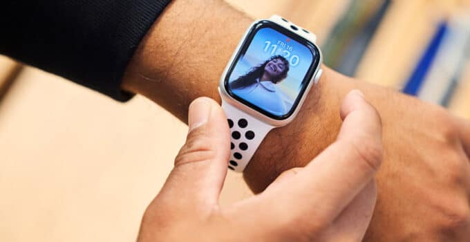 Smartwatch market, Apple Watch is always the best-selling