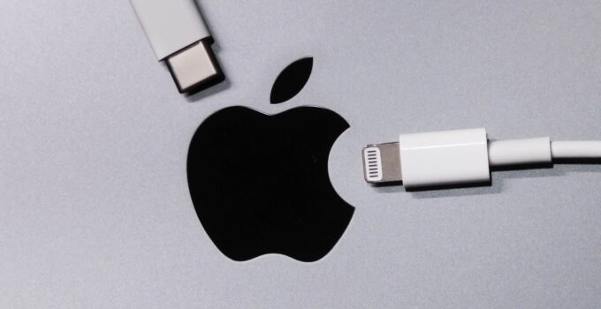 iPhone 15, the components reveal USB-C with Thunderbolt speeds