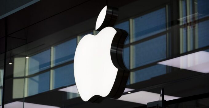 Apple Encounters Headwinds: Share Downgrade Amid iPhone Sales Concerns and Future Uncertainties