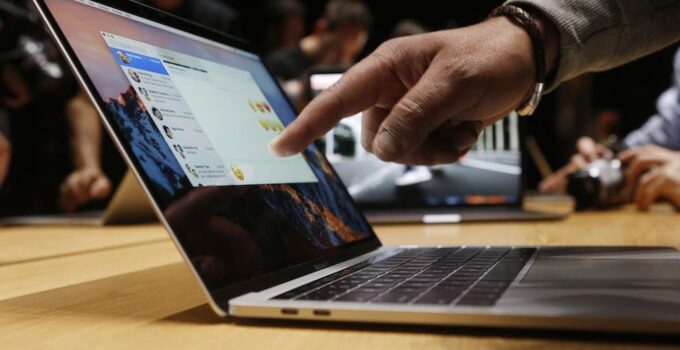 Apple’s Convergence of Touch: The Future Blends Mac and iPad